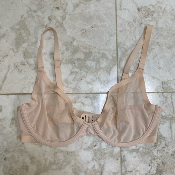 Cuup Mesh Plunge Bra in Blush - Picture 5 of 10